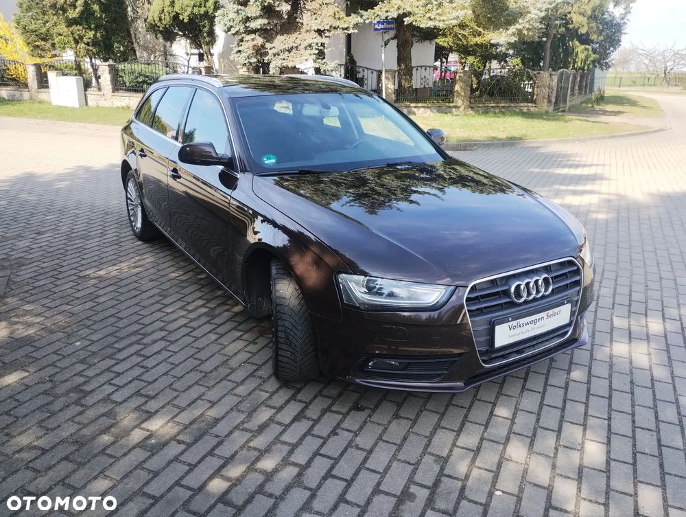 Audi A4 Avant - 4