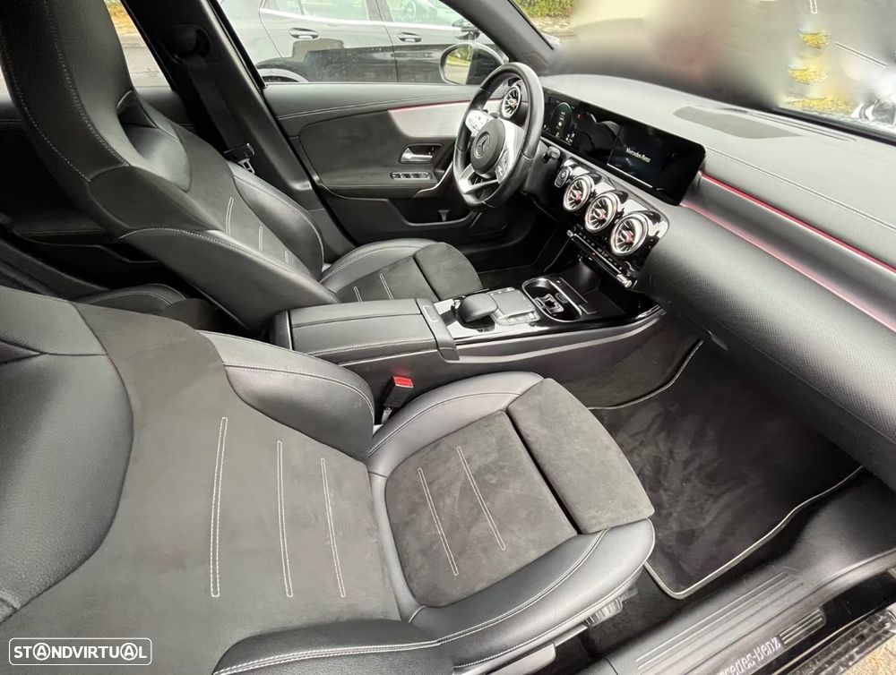 Mercedes-Benz A 250 e AMG Line - 11