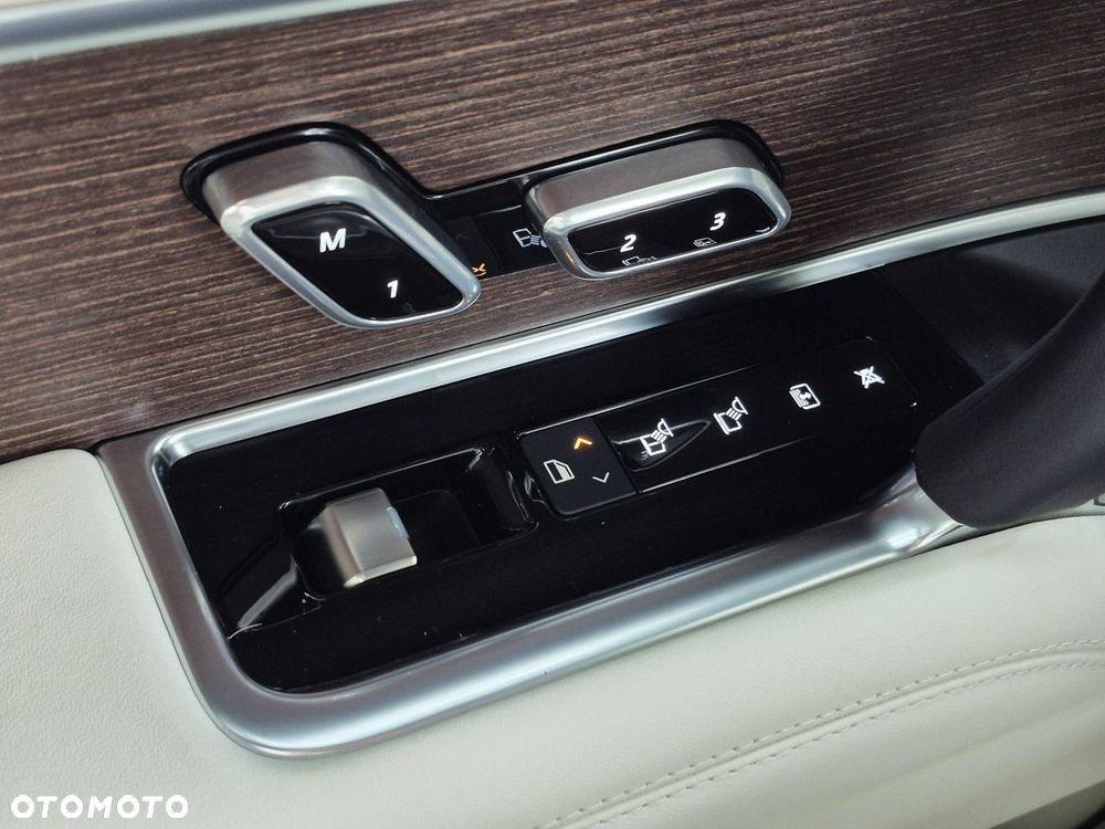 Land Rover Range Rover D350 Autobiography - 29