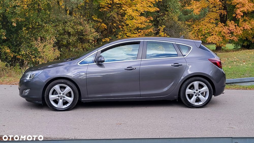 Opel Astra 1.4 Turbo Sport - 11