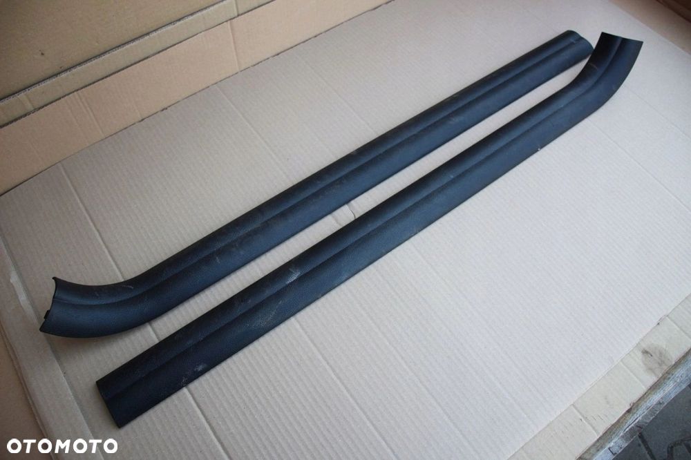 Listwy progowe listwa dywanu BMW e82 e88 czarne komplet - 2