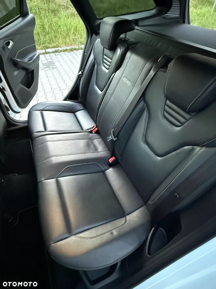 Ford Focus 2.0 EcoBoost ST mit Leder-Sport-Paket - 15