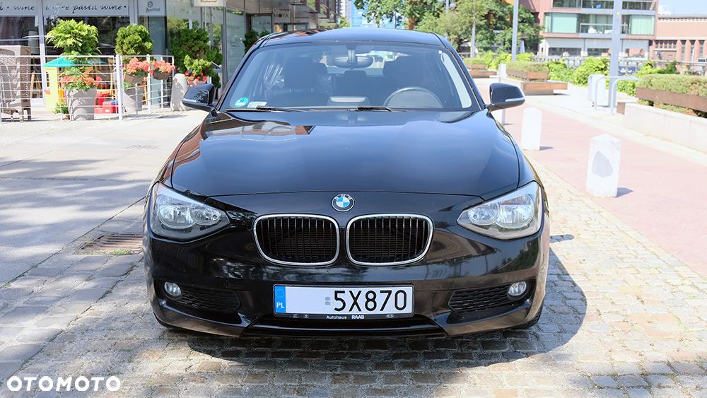 BMW Seria 1 116i - 1