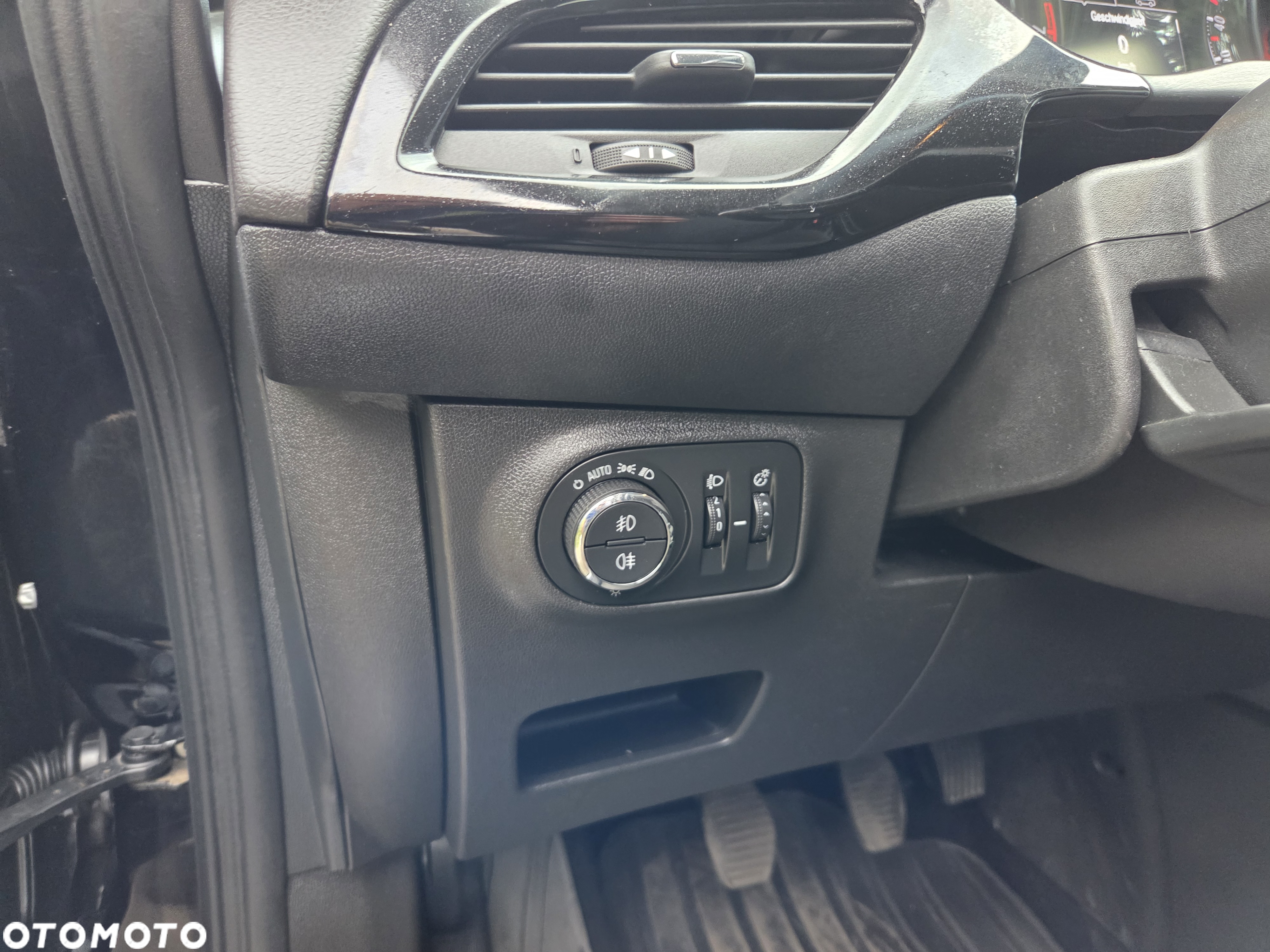 Opel Corsa 1.4 120 Jahre - 27