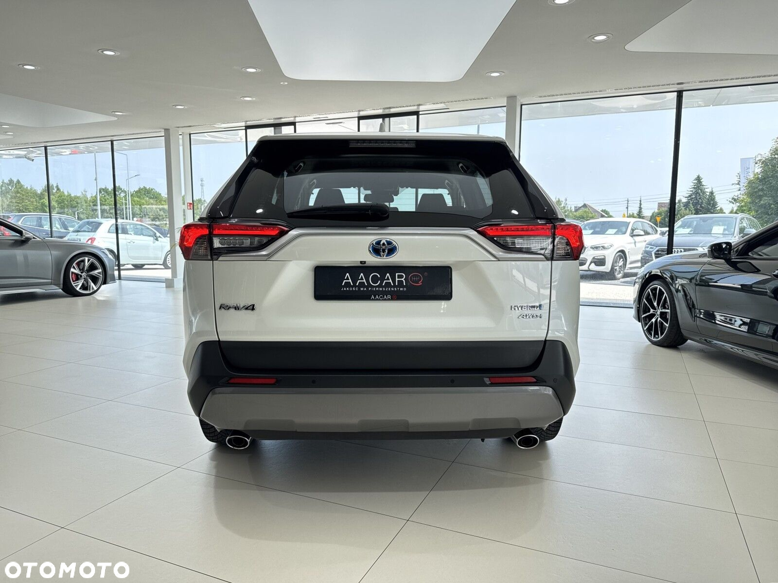 Toyota RAV4 - 4