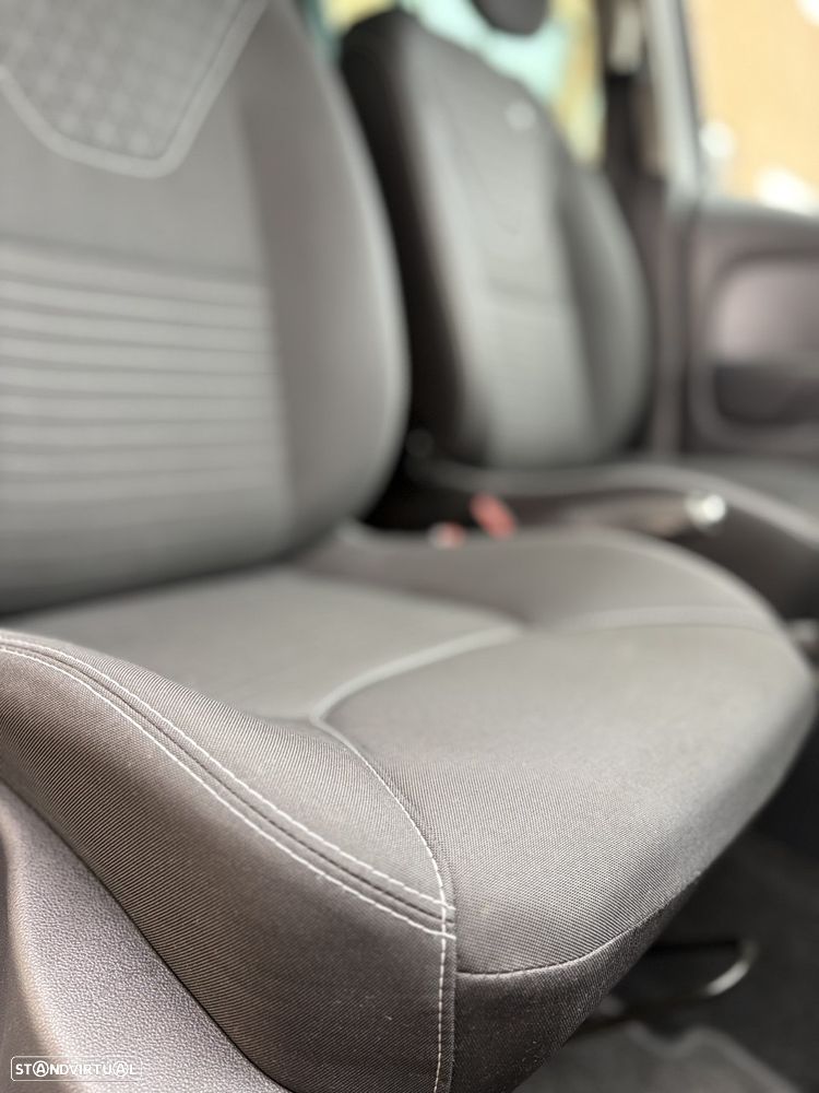 Renault Clio 0.9 TCe Limited Edition - 11