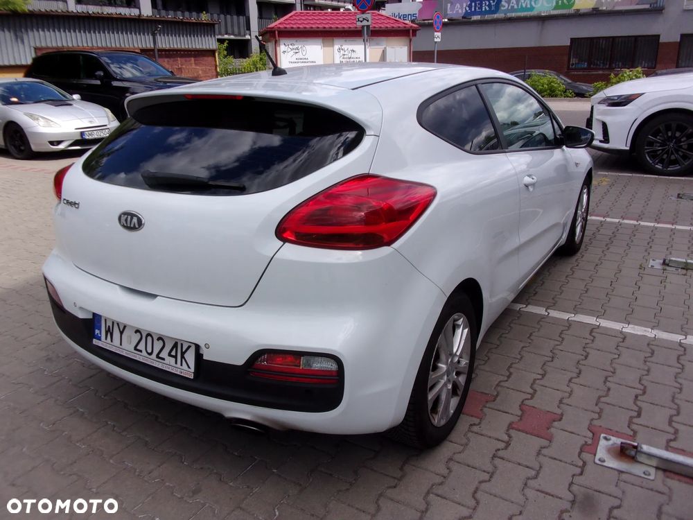 Kia Ceed - 7