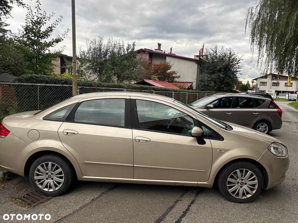 Fiat Linea 1.4 Active - 4