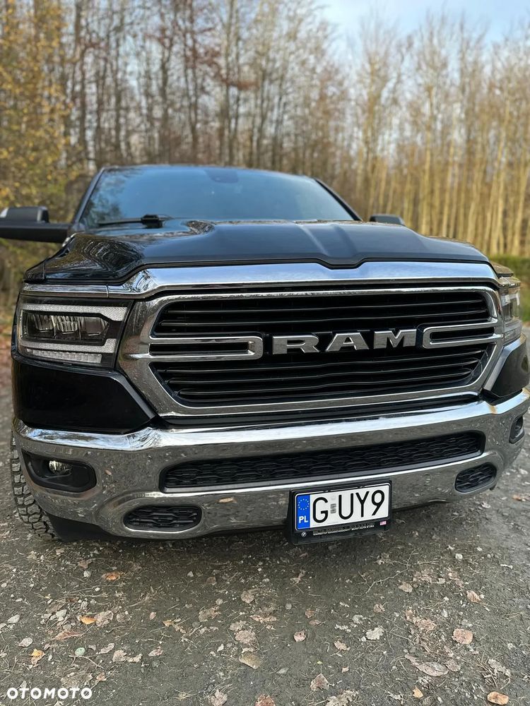 RAM 1500 5.7 Crew Cab Bighorn - 4