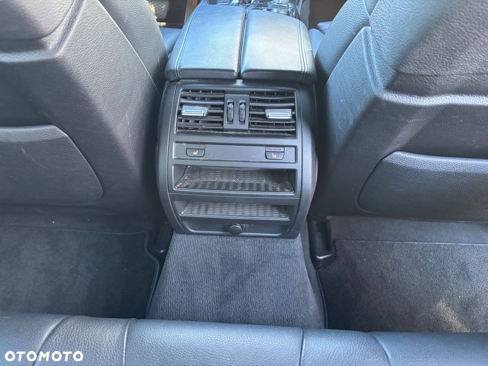 BMW Seria 5 520d - 4