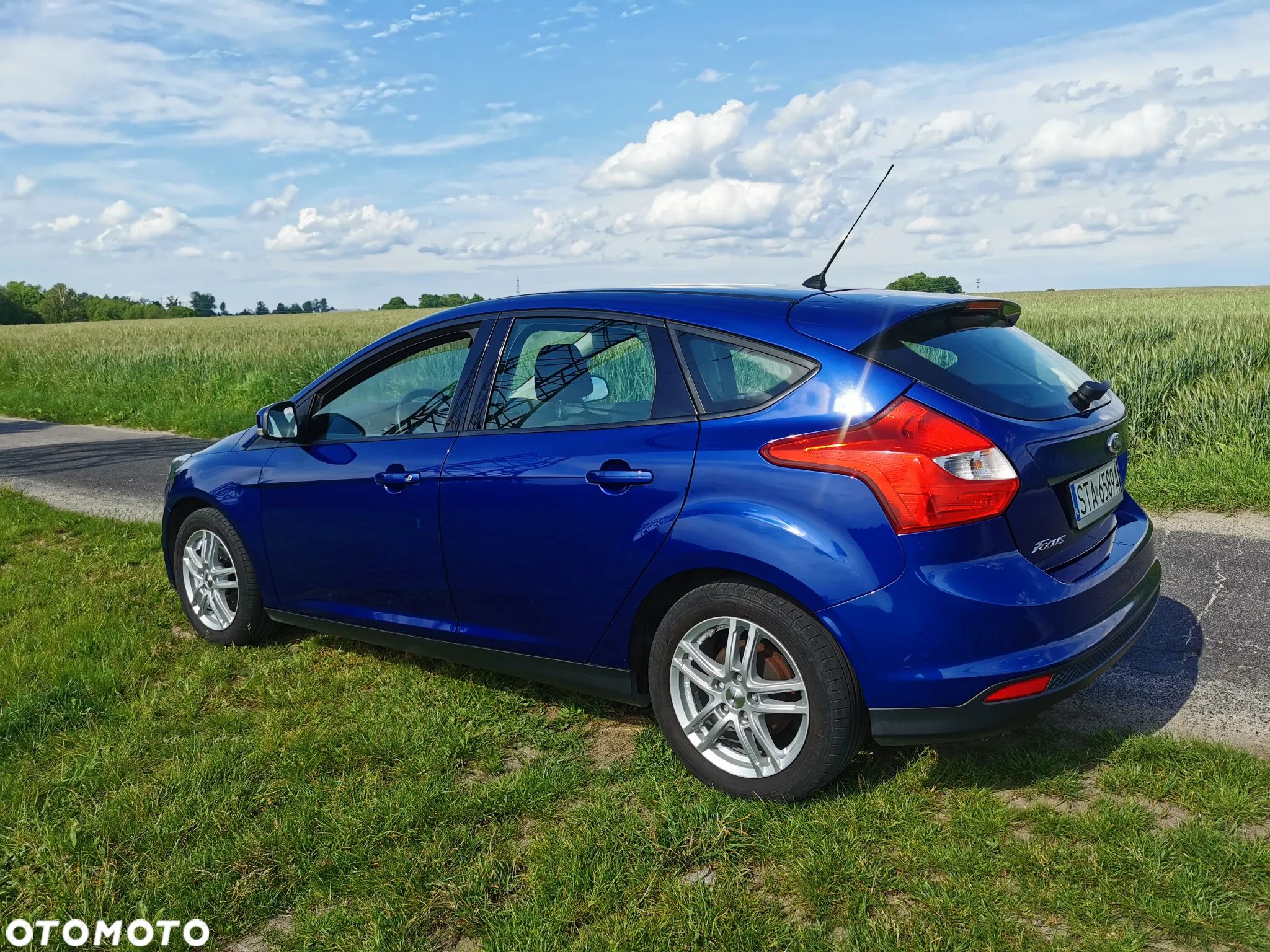 Ford Focus 1.6 Ambiente - 1