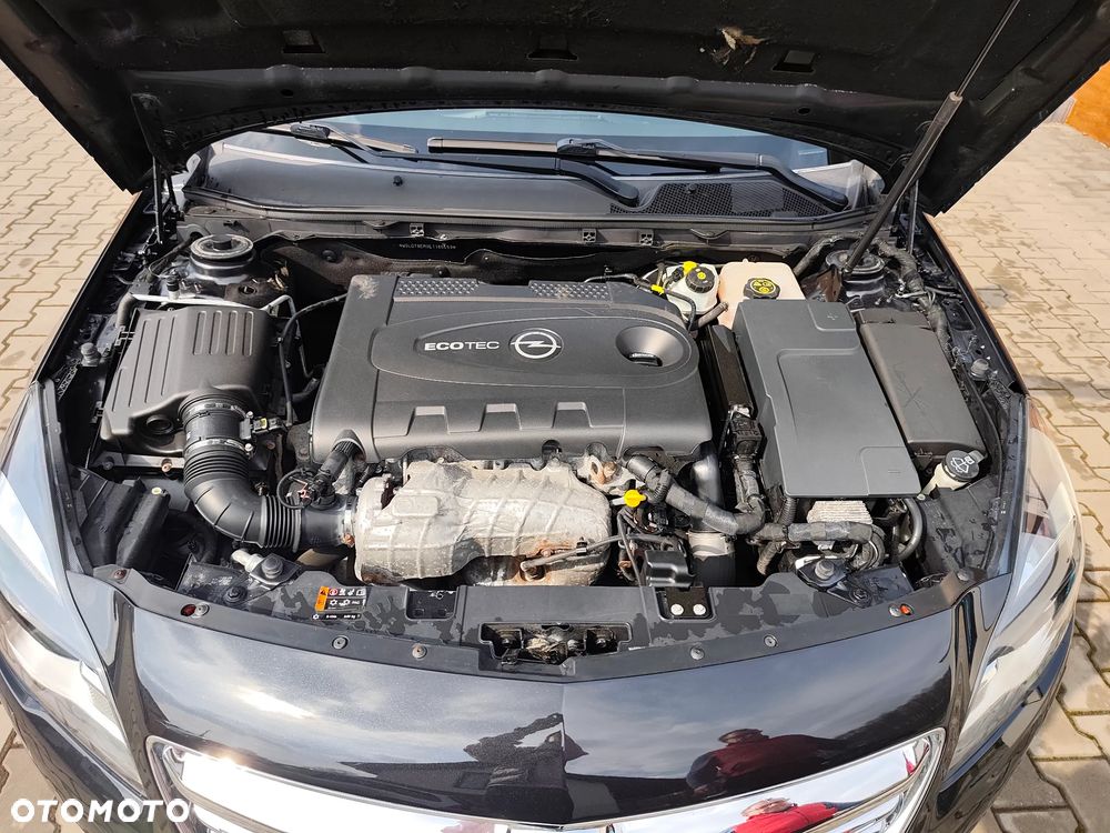Opel Insignia - 16
