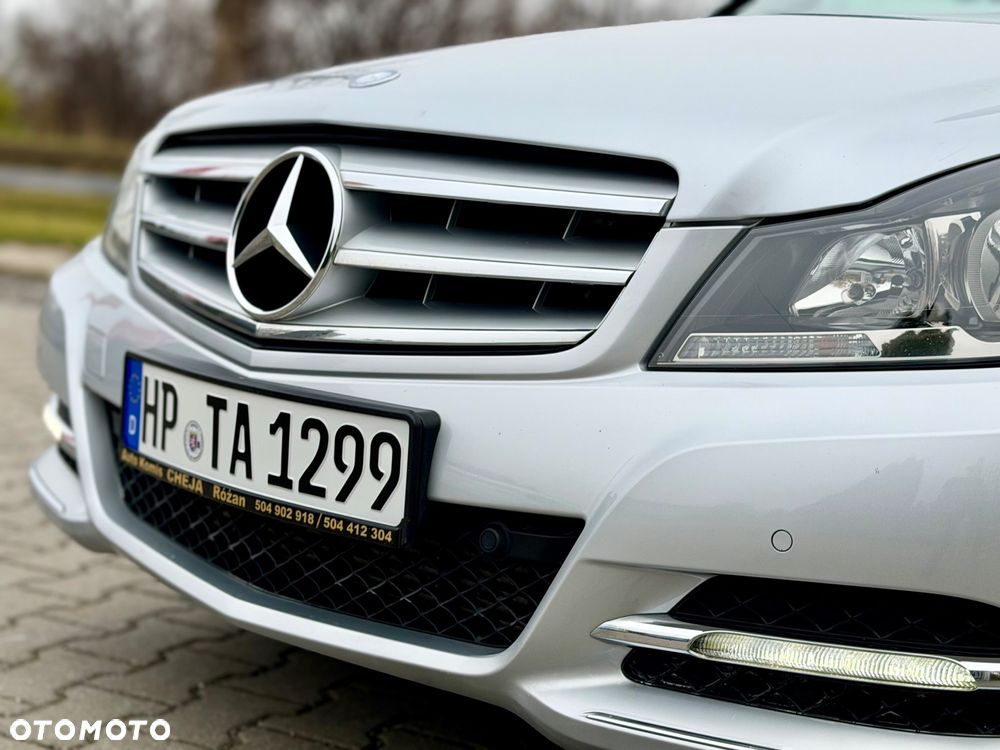 Mercedes-Benz Klasa C 200 T Avantgarde Edition - 7