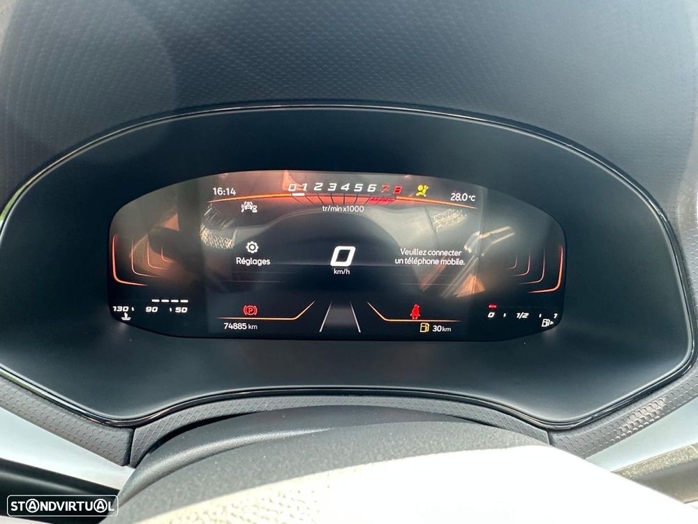 SEAT Arona - 10