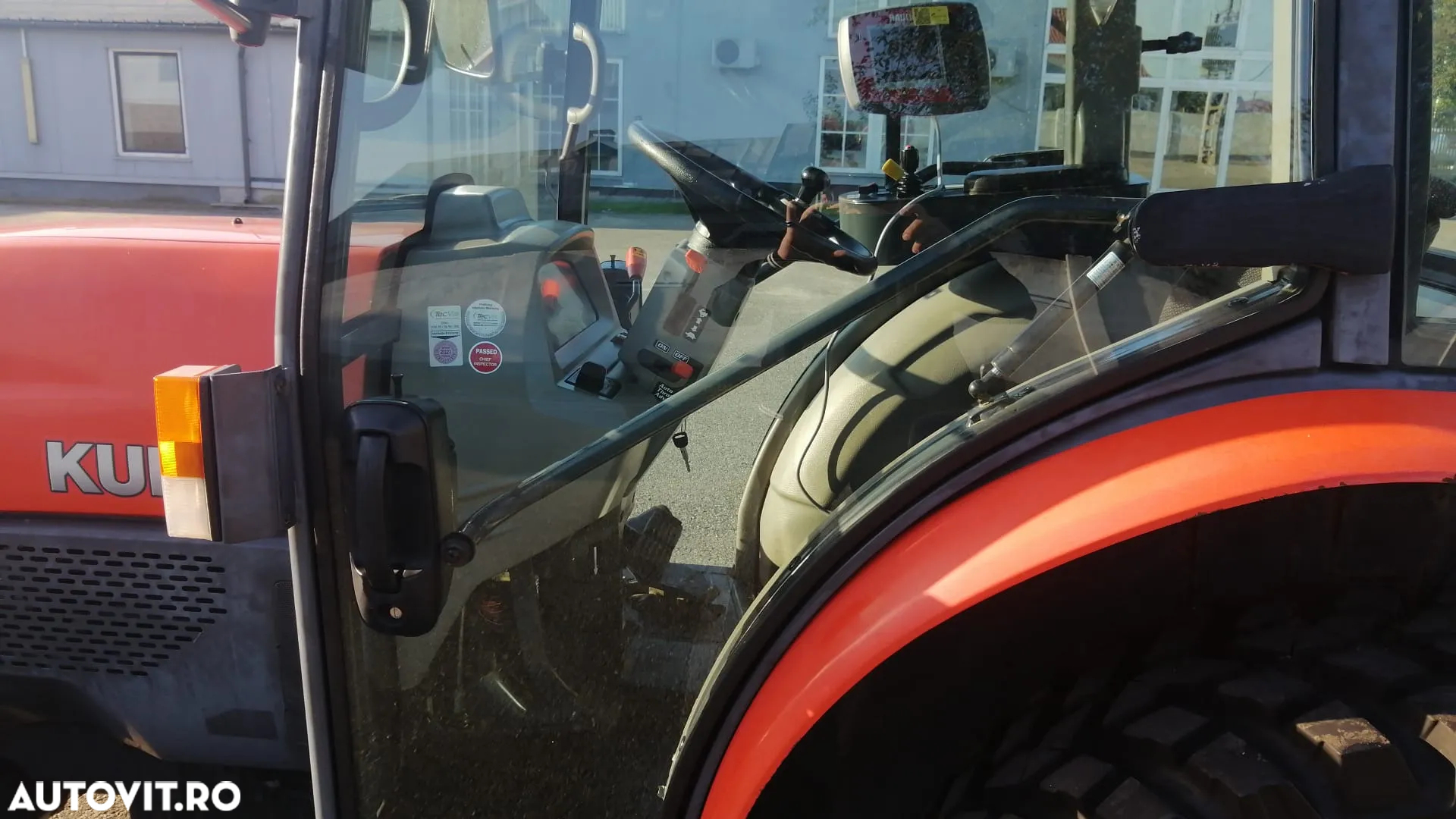 Kubota L 4240 Tractor ingust/viticol/fructifer/comunal/Narrow spaces tractor, TOP !!! - 12