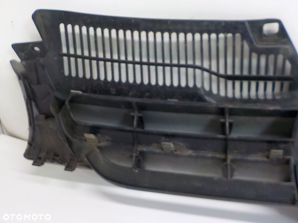 VW GOLF V HB GRILL ATRAPA CHŁODNICY - 3