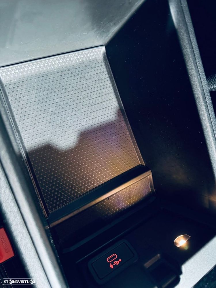 BMW 318 d Touring Line Sport Auto - 26