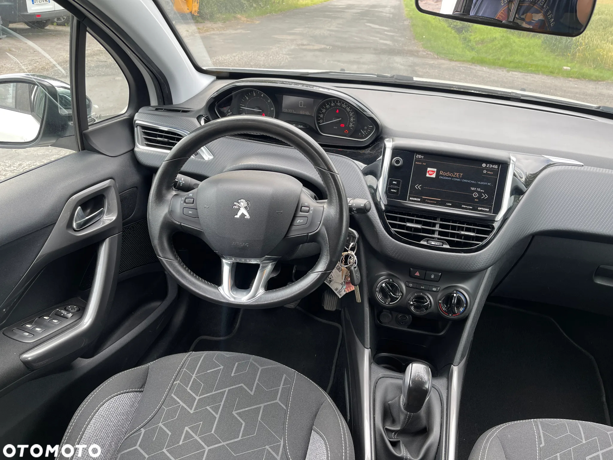 Peugeot 2008 1.2 Pure Tech Style - 9