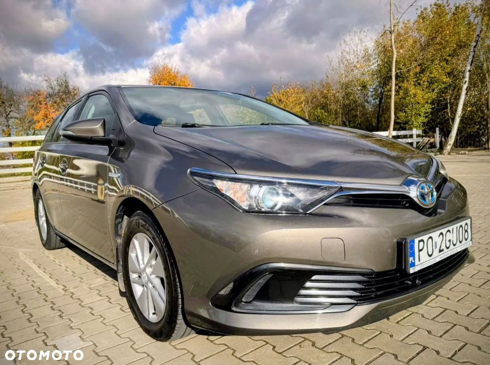 Toyota Auris Hybrid 135 Active - 1
