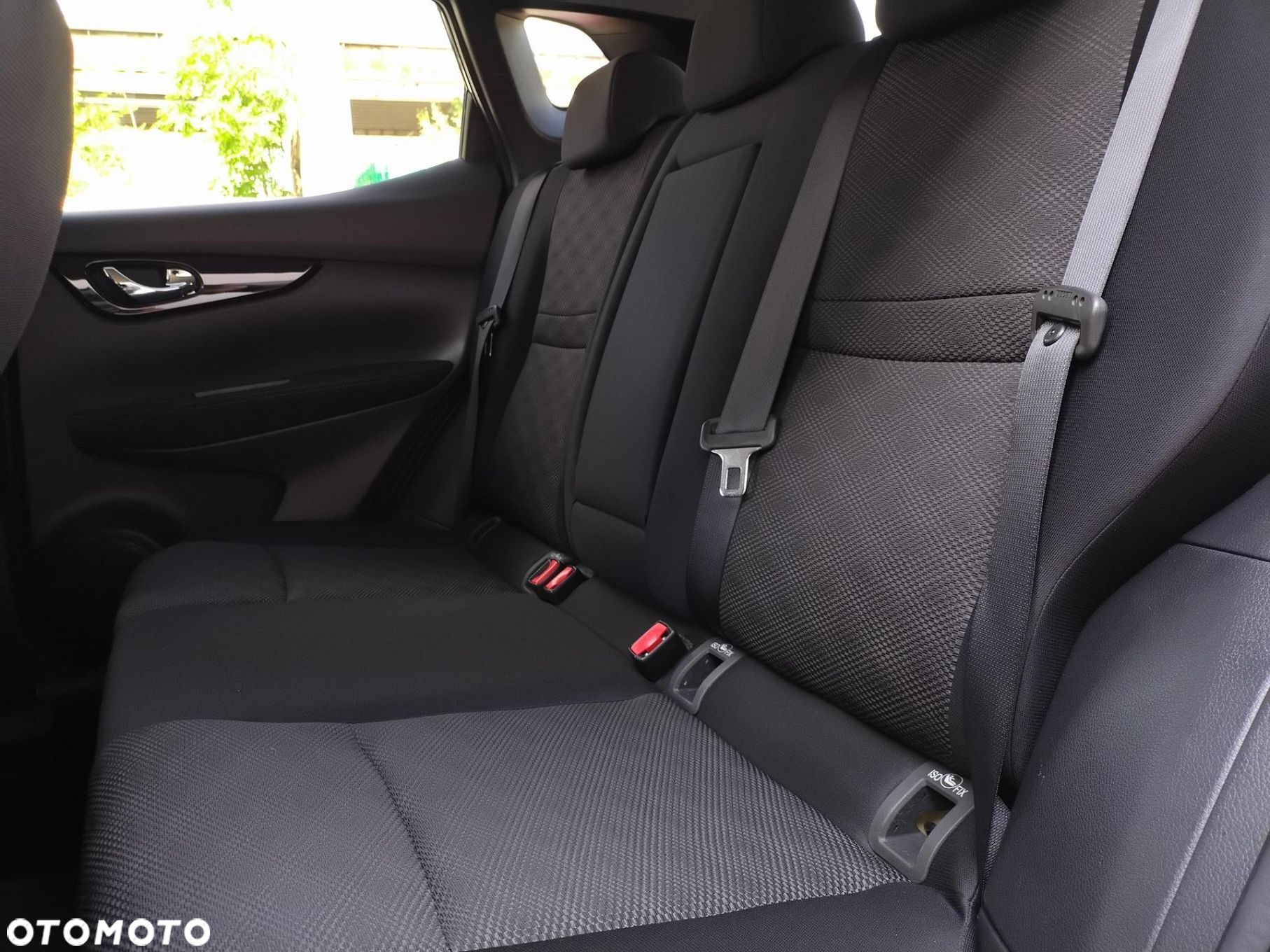 Nissan Qashqai 1.2 DIG-T N-Connecta - 24