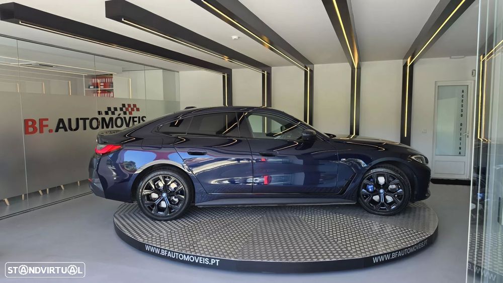 BMW i4 eDrive35 Pack Desportivo M Pro - 9