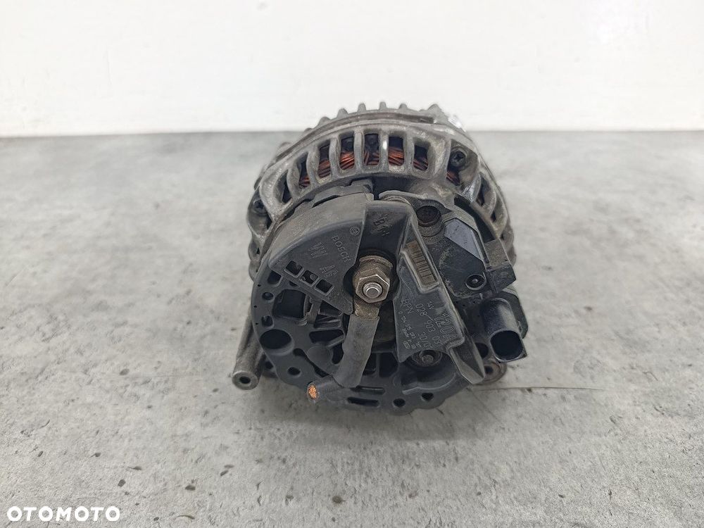 ALTERNATOR VW PASSAT B5 028903031  0124515083 BOSCH 1.9 TDI - 4