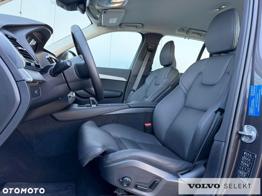 Volvo XC 90 - 11
