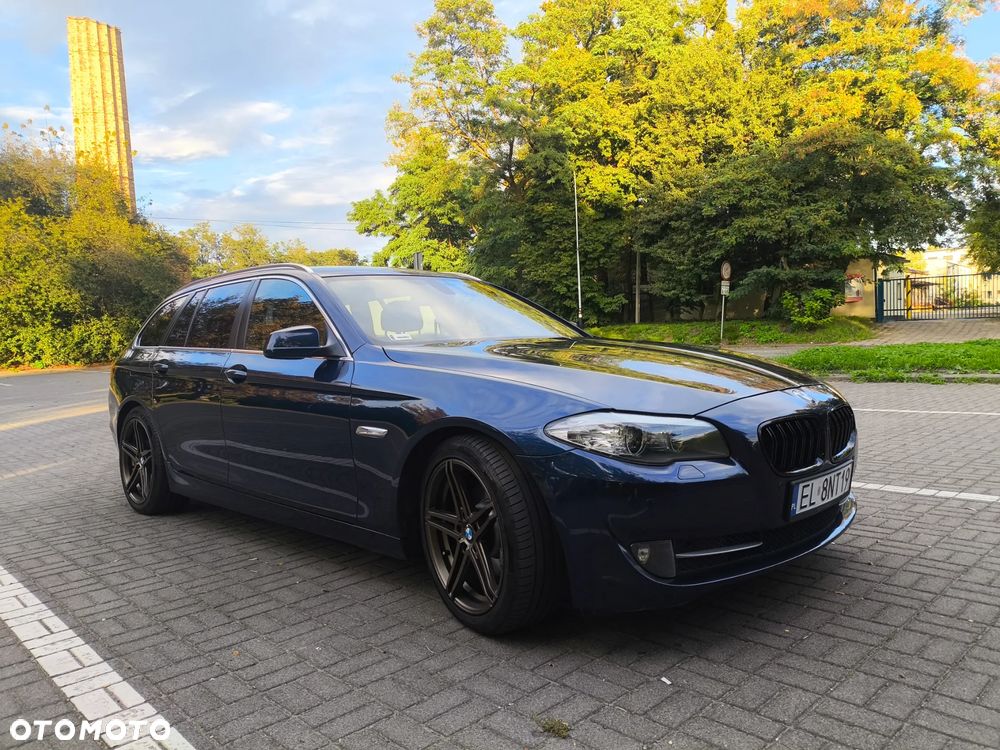 BMW Seria 5 2010 photo 2