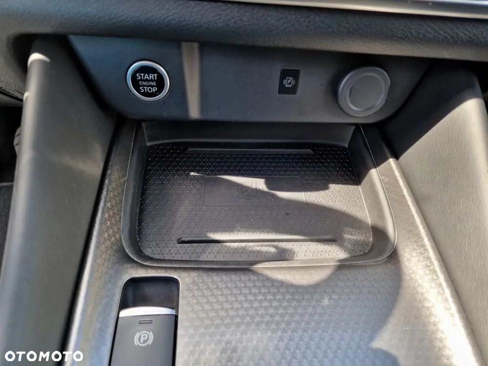 Nissan Qashqai 1.3 DIG-T MHEV Xtronic N-Connecta - 33