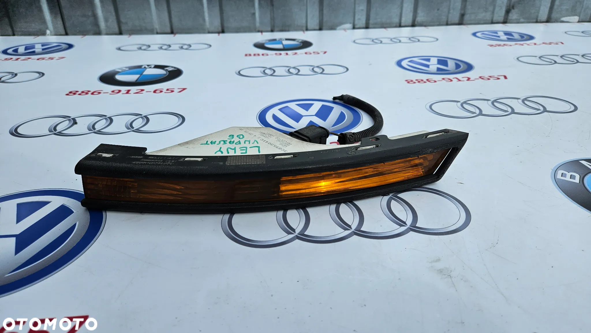 VW Passat B6 3C 2005-2010 Kierunkowskaz zderzaka lewy Migacz lewy POMARANCZOWY 3C0953041C - 2