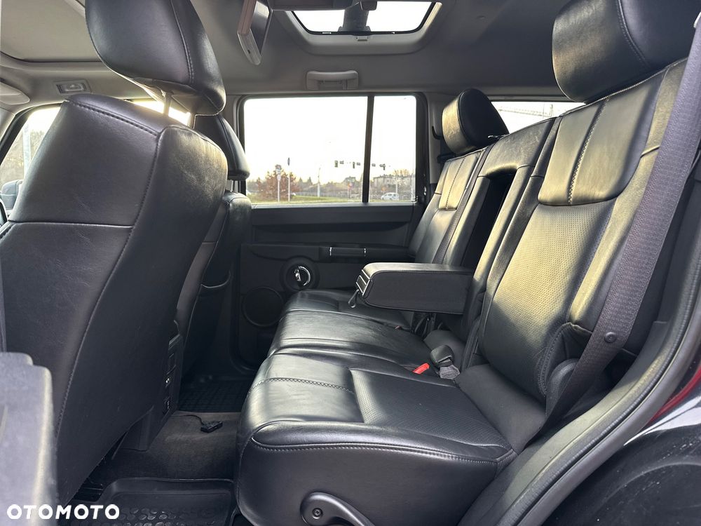 Jeep Commander 5.7 V8 HEMI Automatik Limited - 25