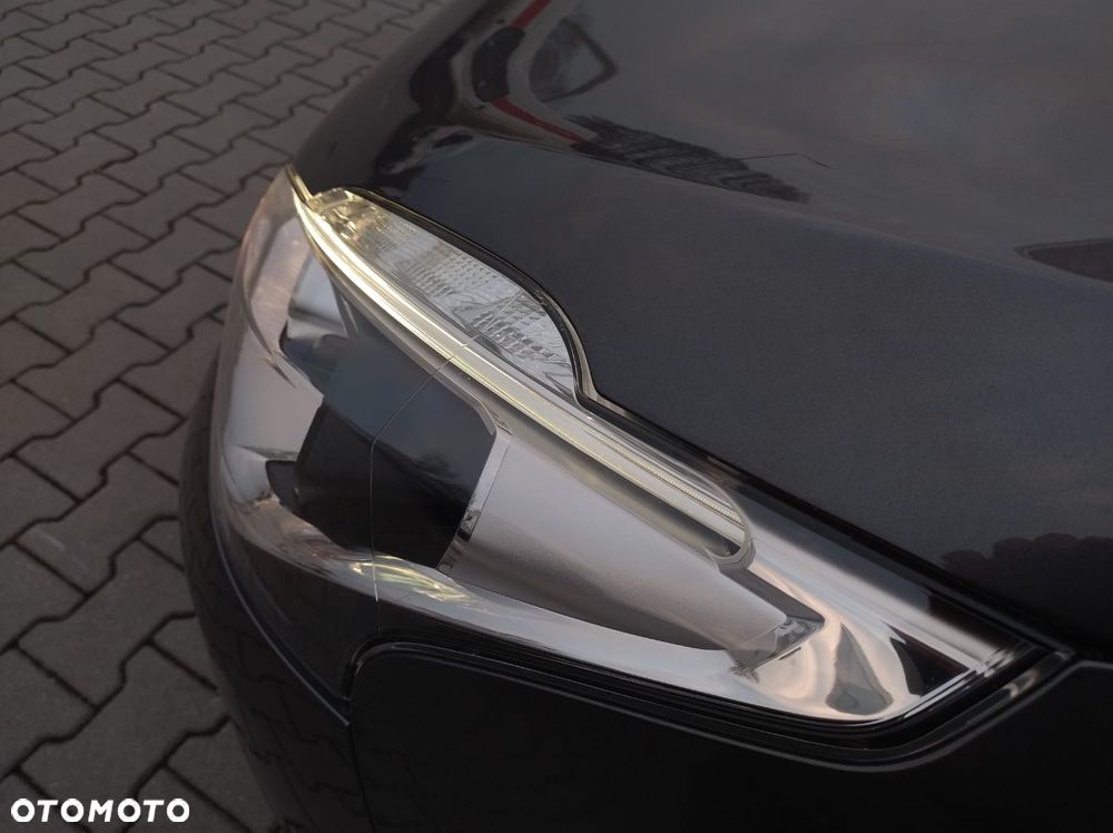 Peugeot 208 - 14