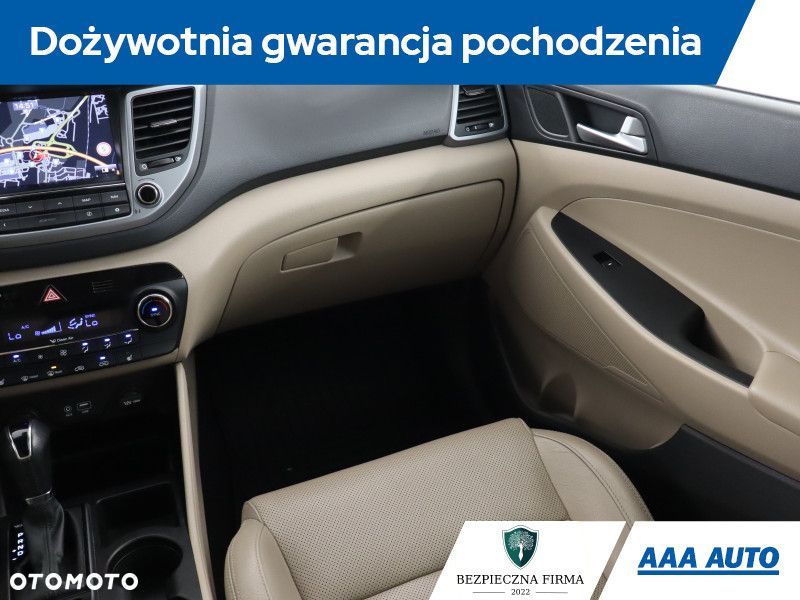 Hyundai Tucson - 10