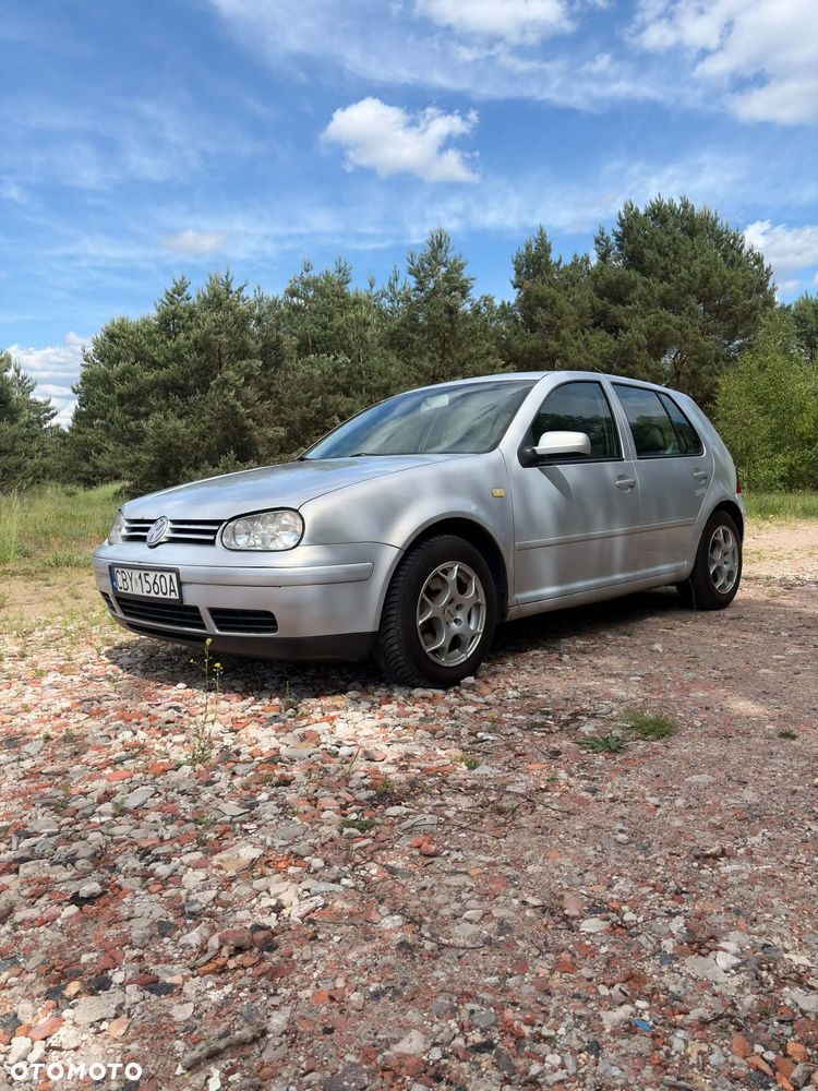 Volkswagen Golf 2.0 Highline - 1
