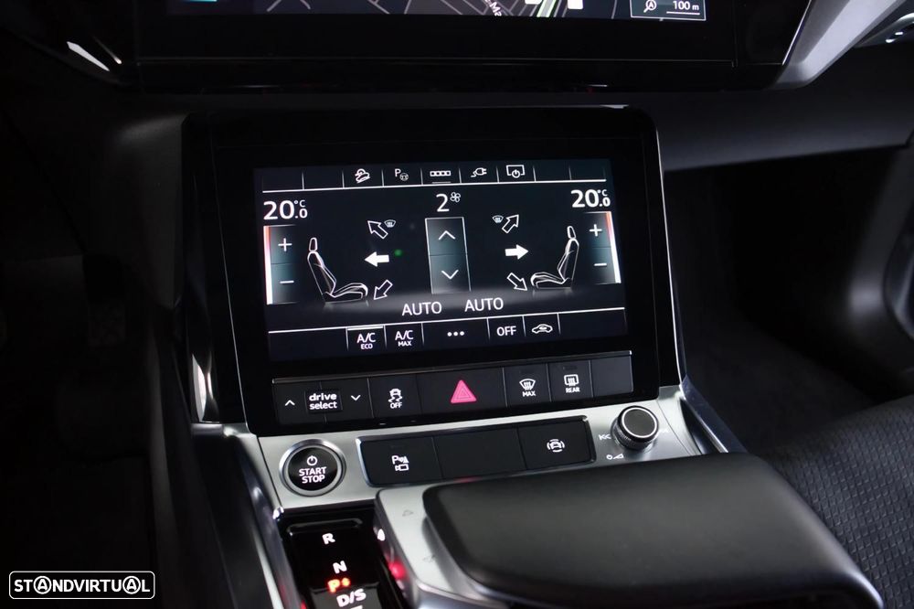 Audi e-tron 55 quattro S line - 18
