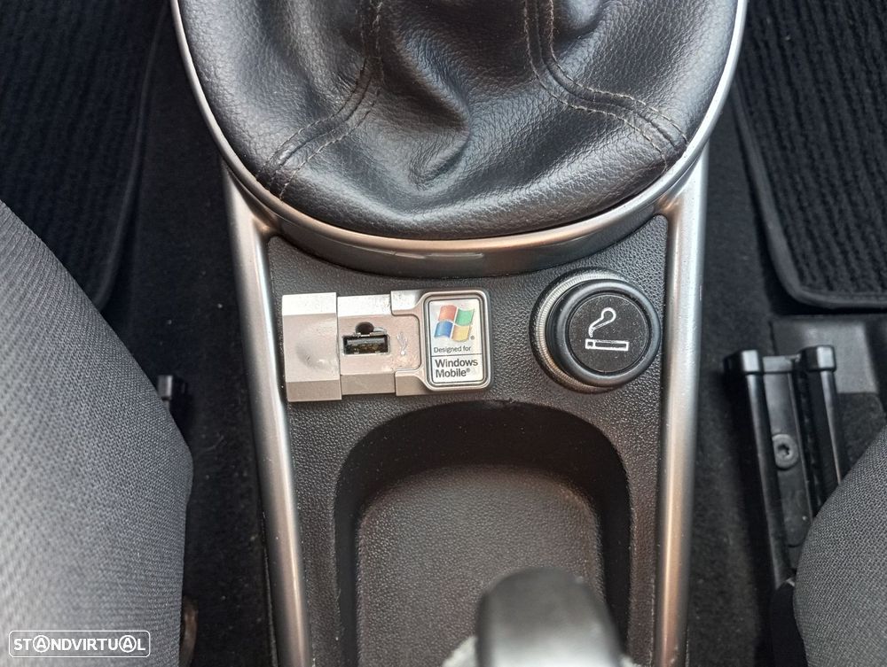 Alfa Romeo MiTo 1.3 JTD Progression - 12