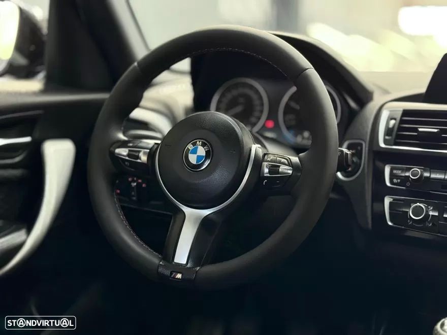 BMW 116 d Pack M - 26