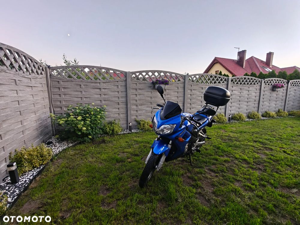 Honda CBR - 1