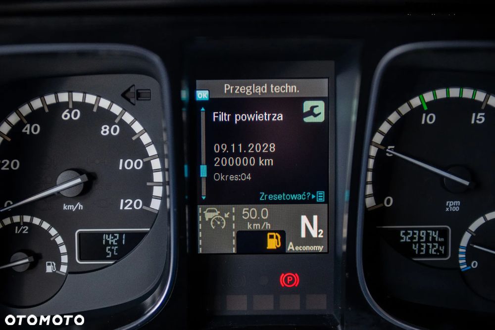 Mercedes-Benz Actros bez retardera - 33