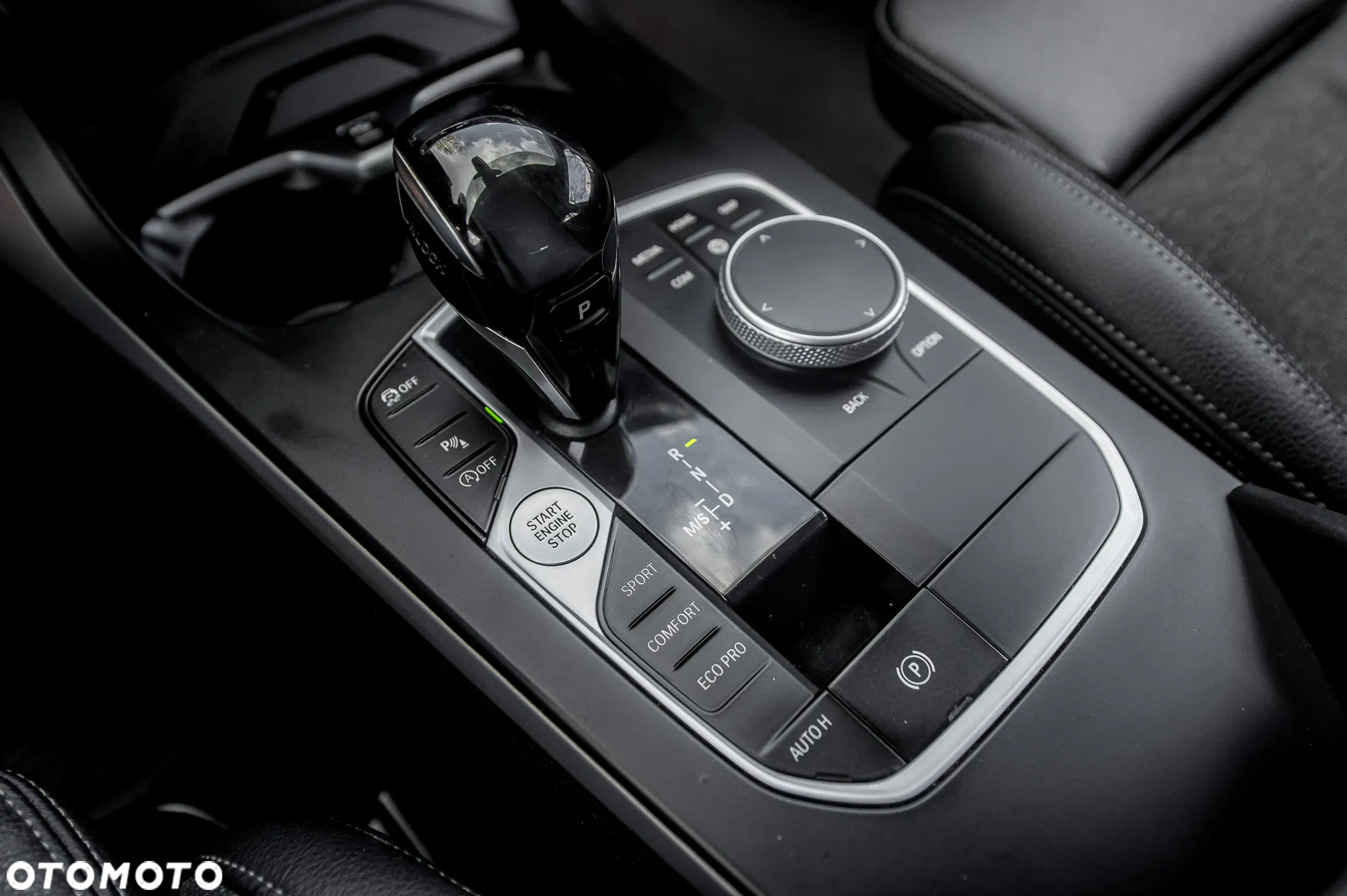 BMW Seria 1 118d Luxury Line - 18