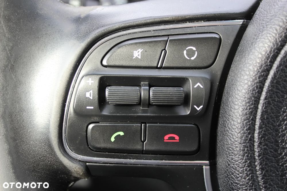 Kia Sportage 1.7 CRDI XL 2WD - 21