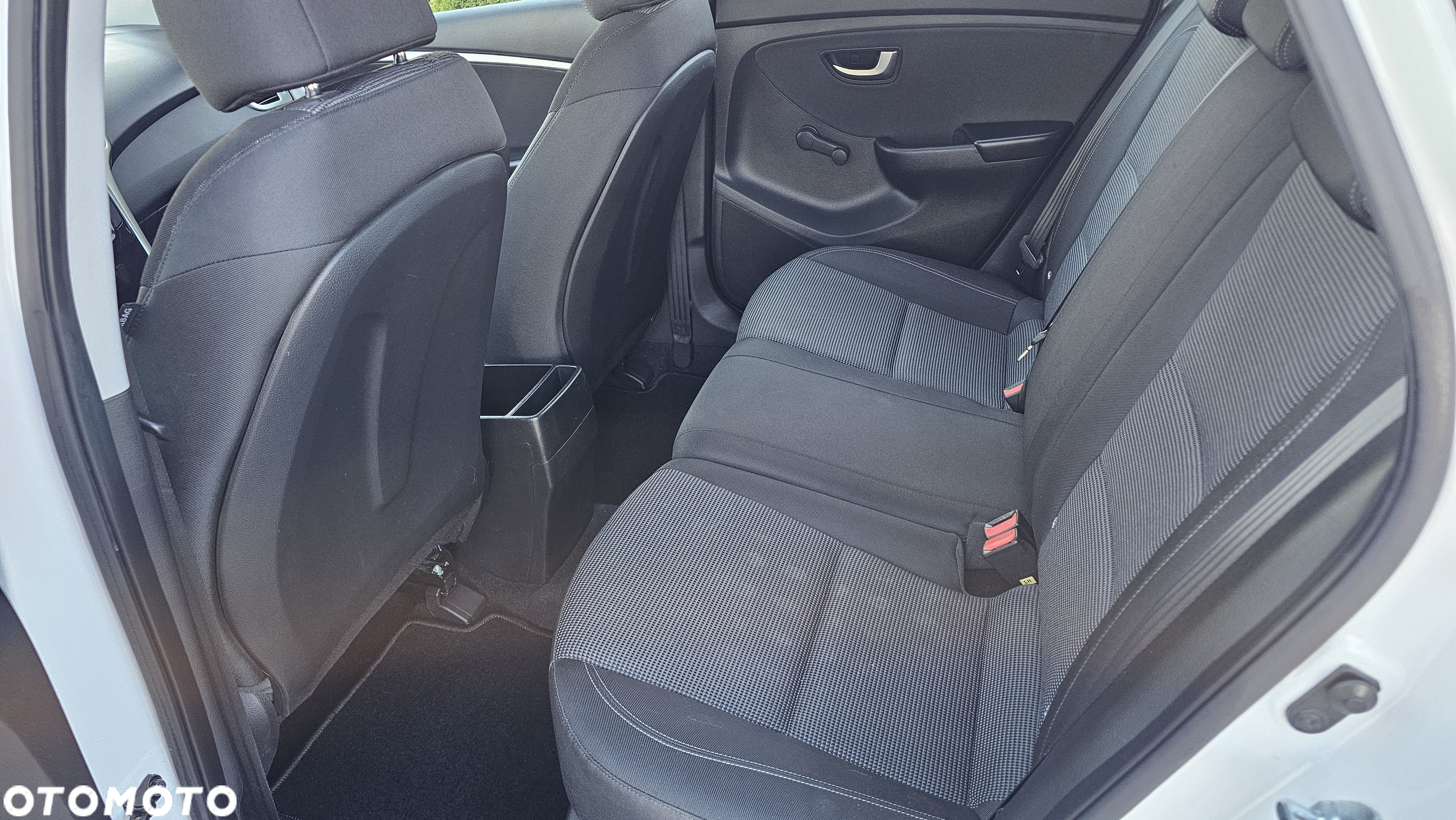 Hyundai i30 1.6 CRDi Comfort - 13