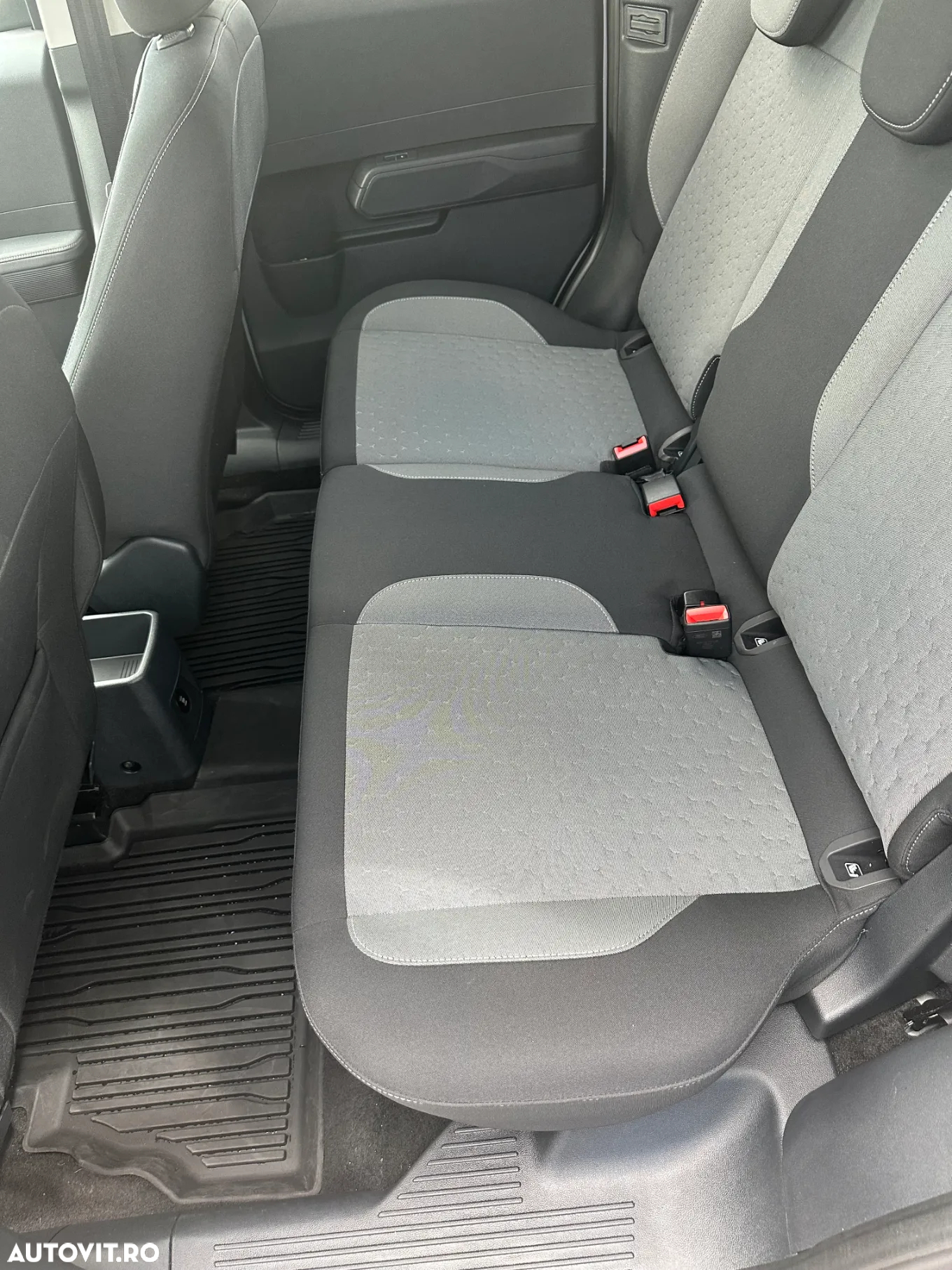 Ford Tourneo Courier 1.0 EcoBoost Titanium - 17
