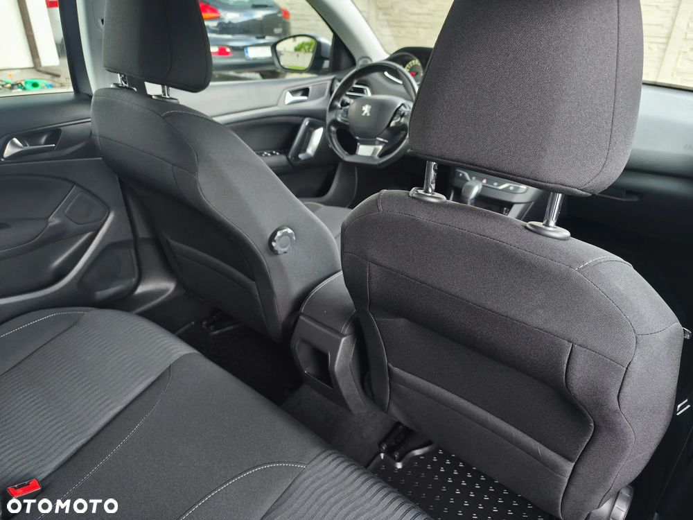 Peugeot 308 BlueHDi 120 EAT6 Stop & Start Allure - 15