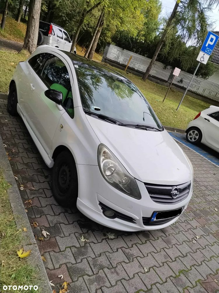Opel Corsa 1.2 16V Limited Edition - 1
