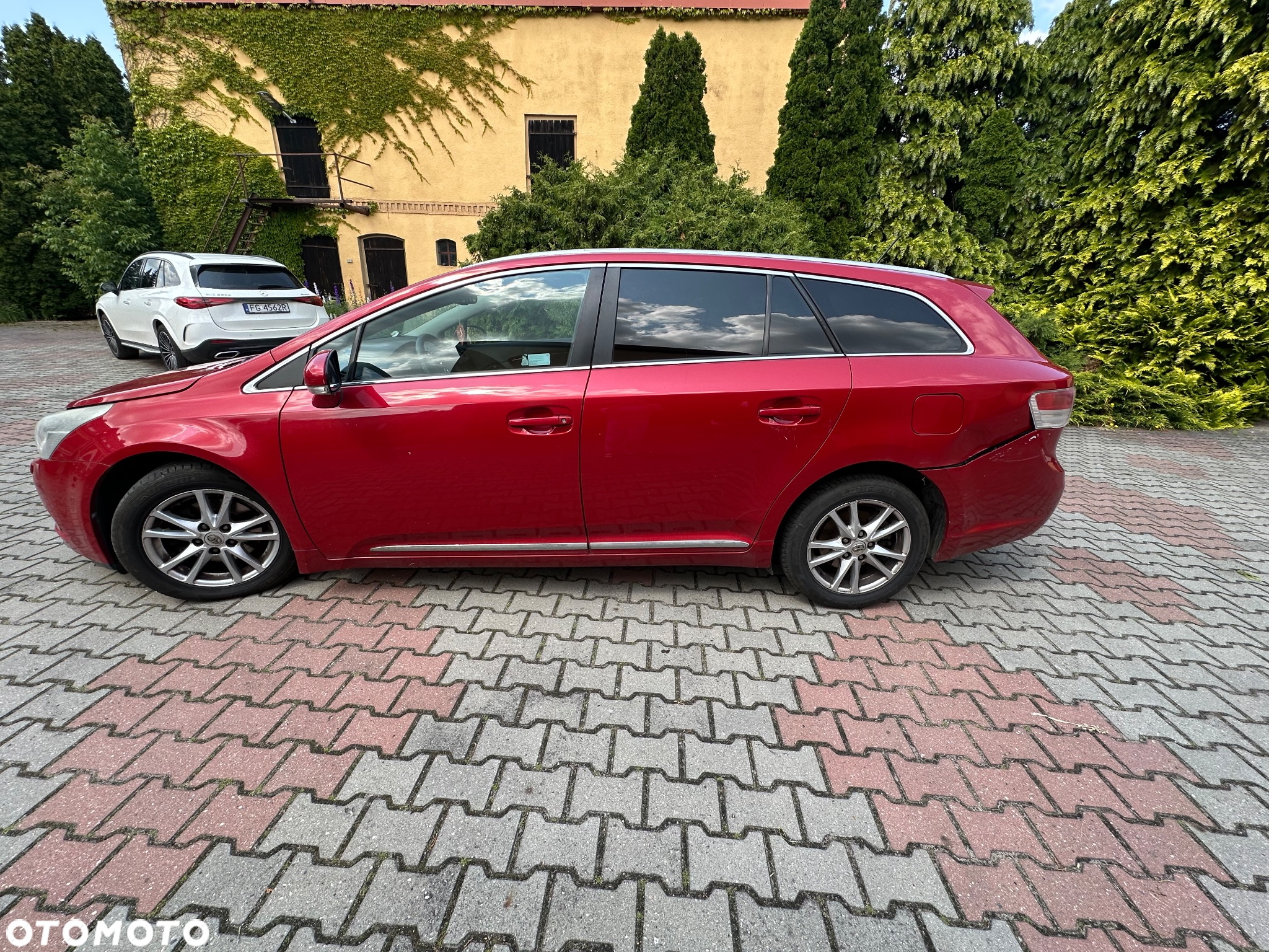 Toyota Avensis 2.0 D-4D 2010 - 5
