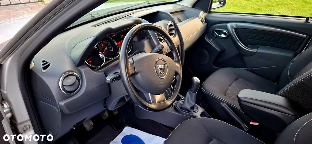 Dacia Duster 1.6 16V 105 4x2 Essentiel - 15