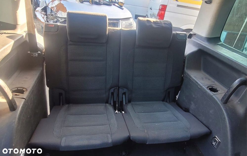 VW Touran 2,0 TDI 140KM 04-08 fotele 3 rząd 2osobowy - 6