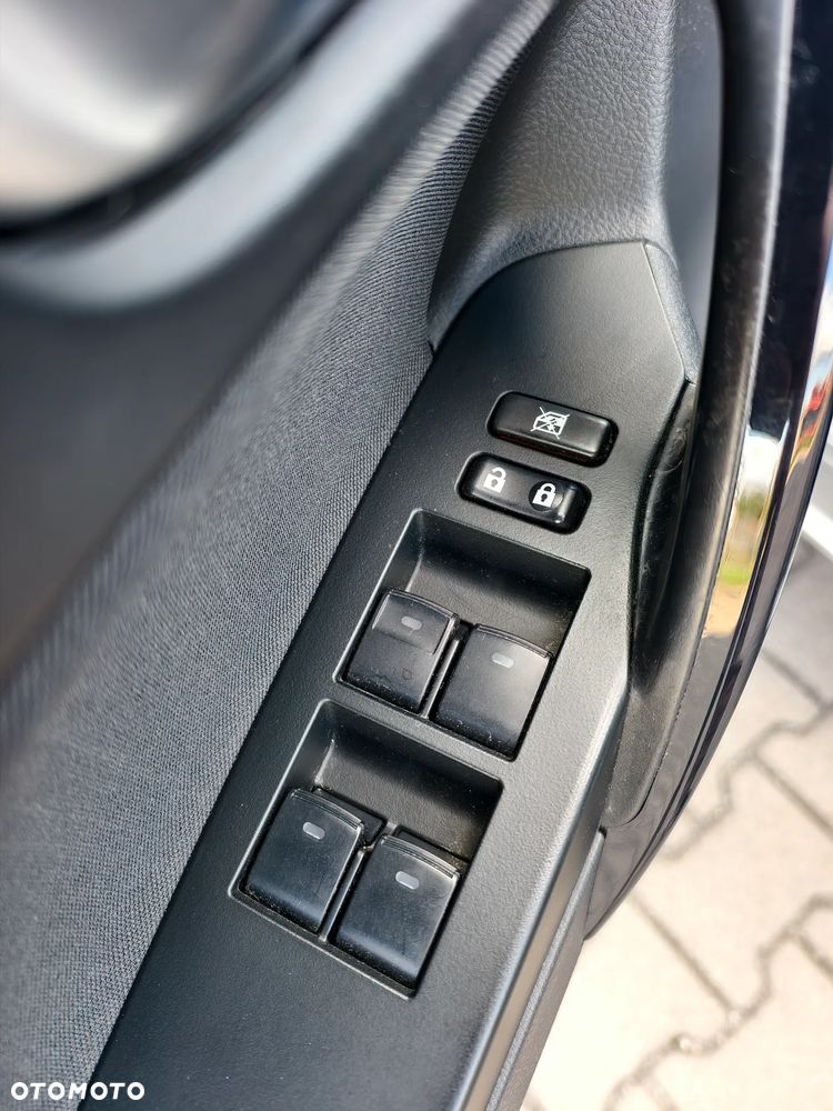 Toyota Auris 1.8 HSD Prestige NAVI - 21