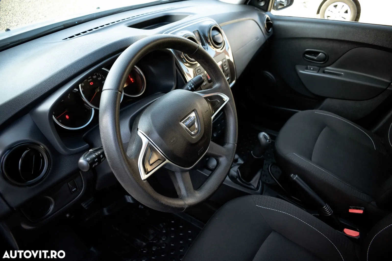 Dacia Logan - 11